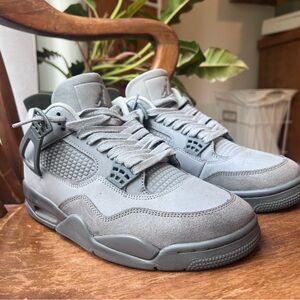 Air Jordans - Jordan 4 wet cement - sz 9